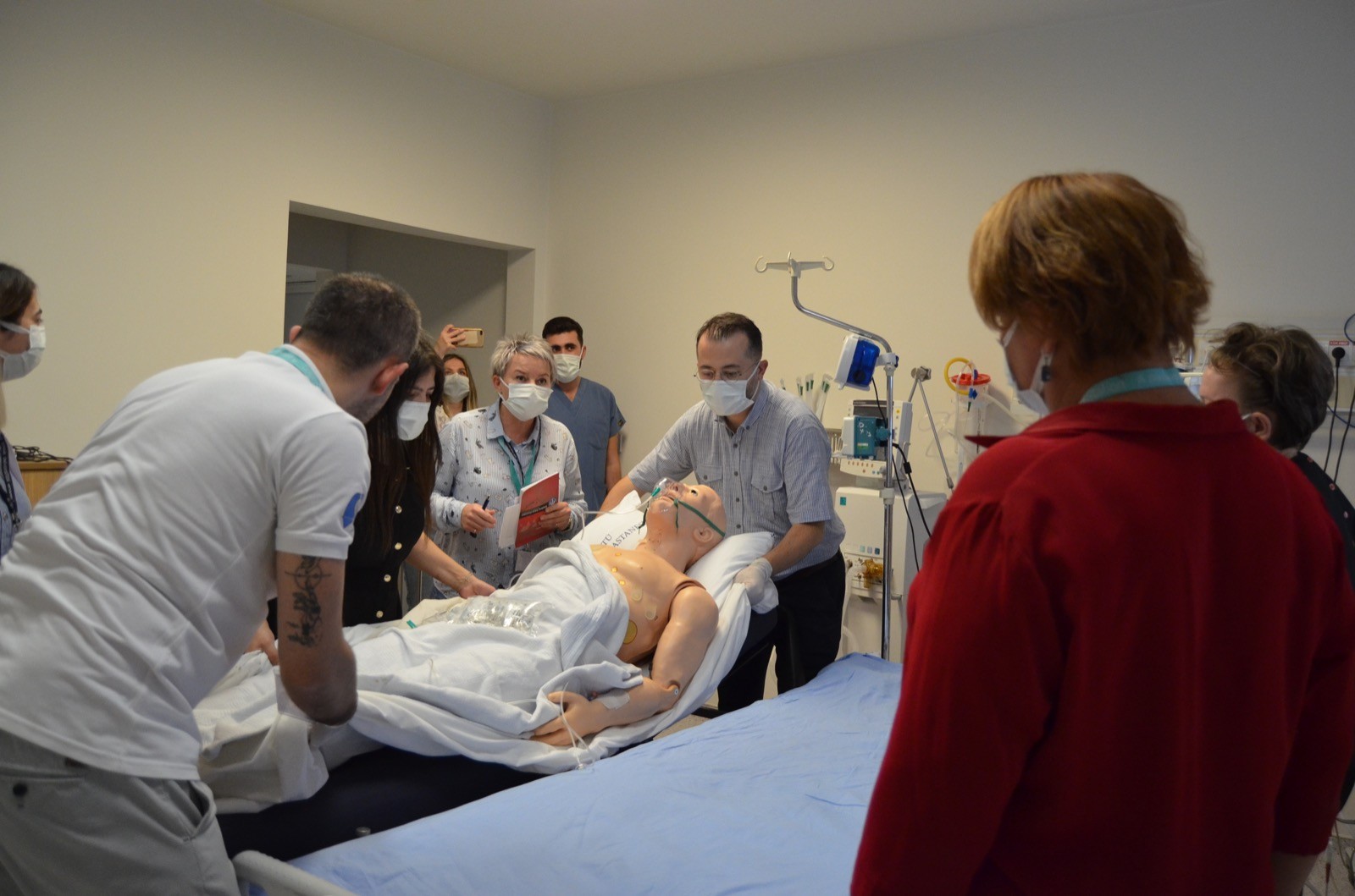 Avrupa’dan Trabzon'a gelip simülasyon merkezinde doktorluğu öğreniyorlar