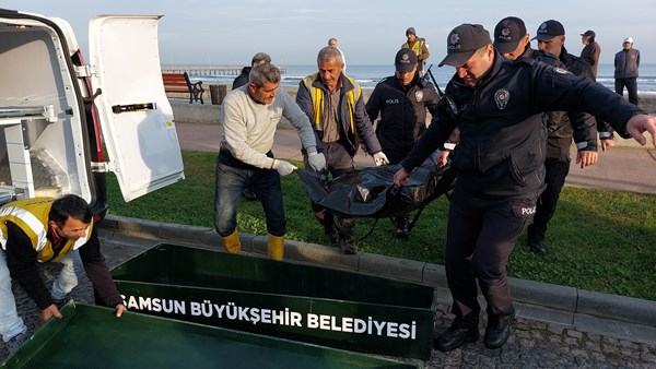 Samsun'da polis memuru sahilde intihar etti