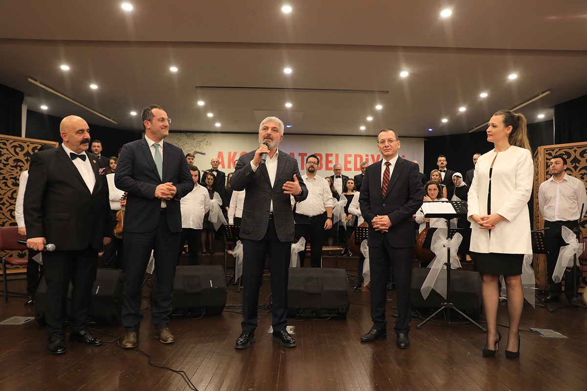 Akçaabat'ta düzenlenen "Türk Sanat Müziği" konseri beğeni topladı