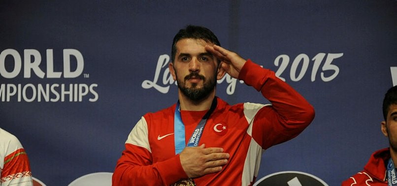 Trabzonlu Dünya Şampiyonu Selçuk Çebi Trafik kazası geçirdi