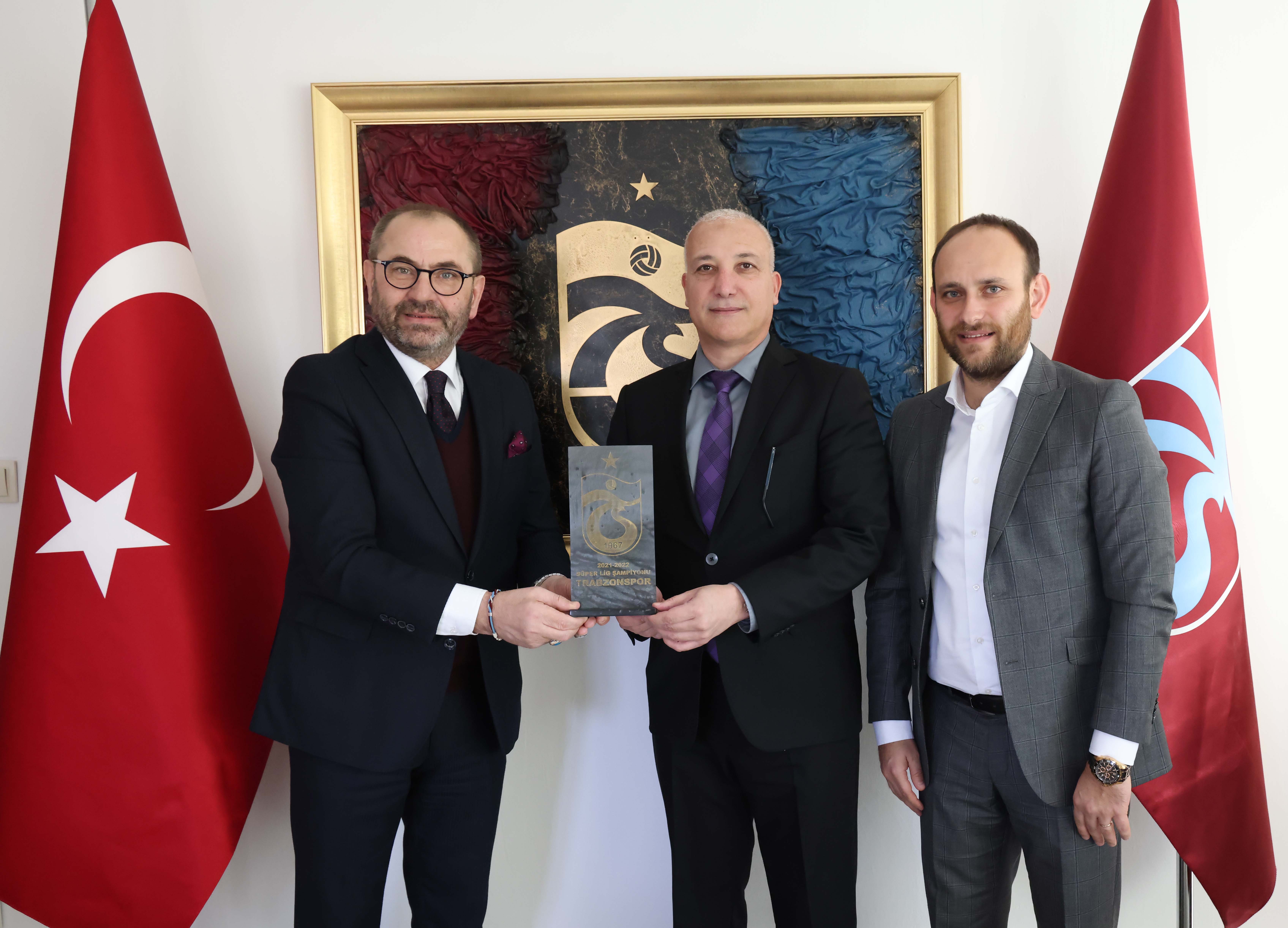 Trabzon Cumhuriyet Başsavcı Vekili Erkcan'dan Trabzonspor'a ziyare