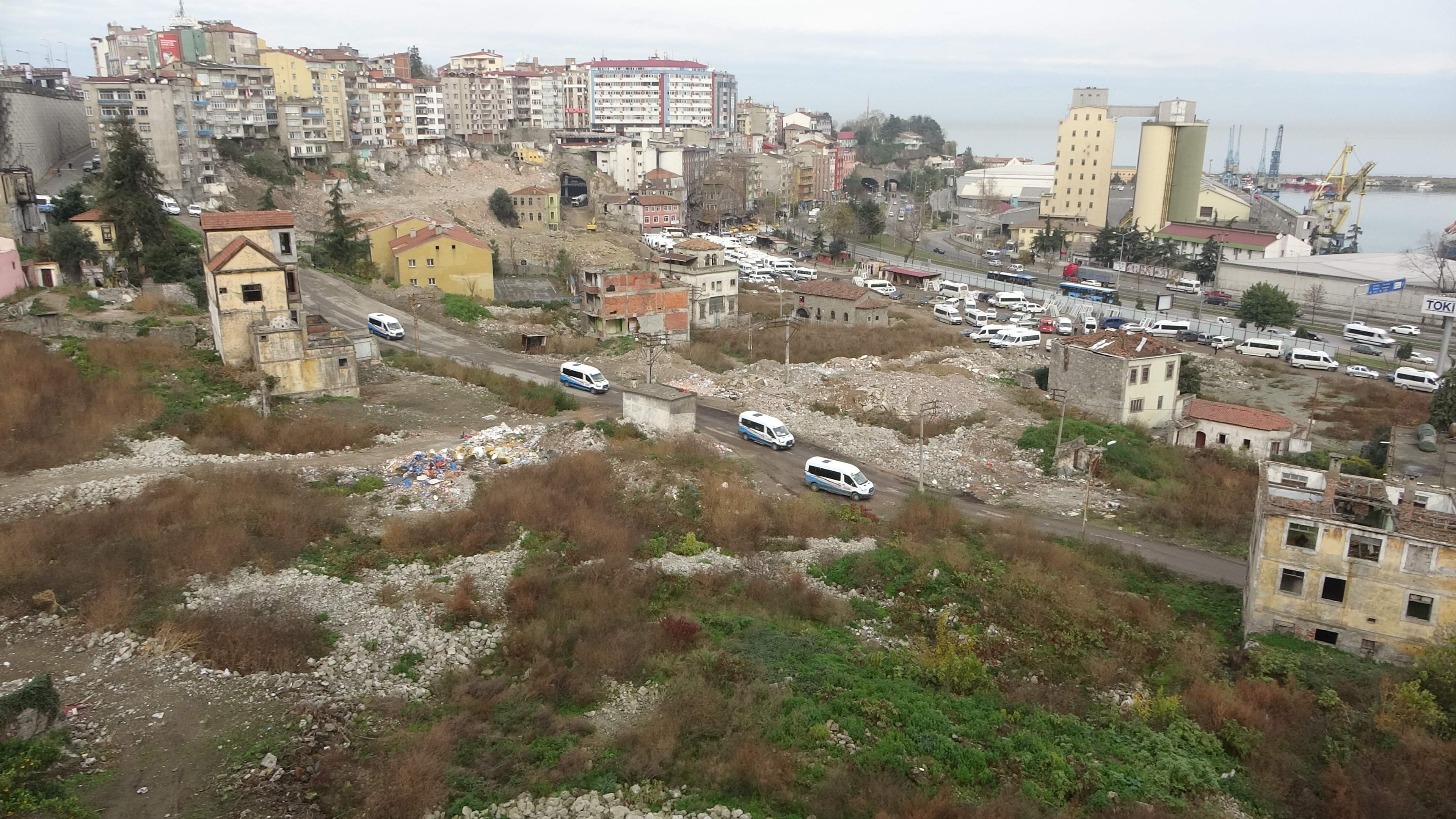 Trabzon'da bu otopark Karadeniz Sahil Yoluna tünelle bağlanacak