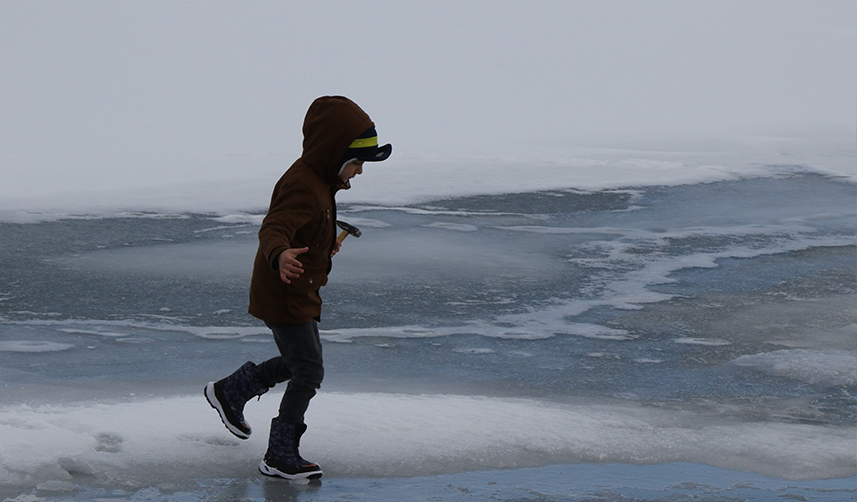 Bayburt'ta-soğuk-hava-göletleri-dondurdu