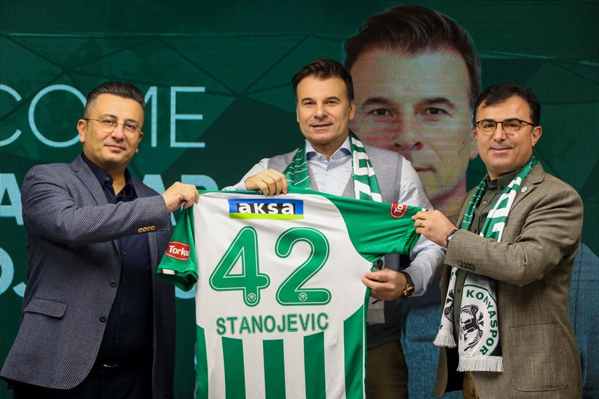 Konyaspor’un yeni teknik direktörü belli oldu