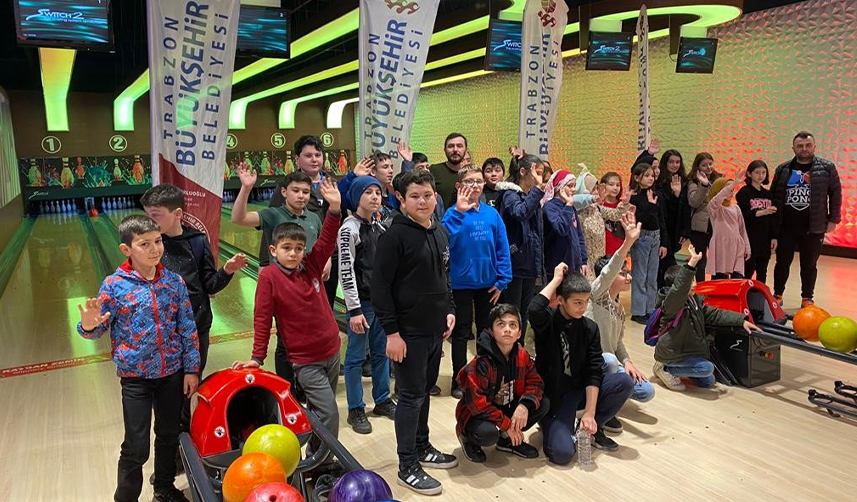 Trabzon'da-ilçelerdeki-öğrenciler-bowling-ile-tanıştı