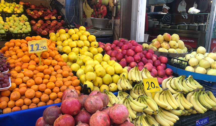 Trabzon'da-pazar-fiyatları-ne-durumda-En-çok-hangi-meyve-ve-sebzeler-satılıyor