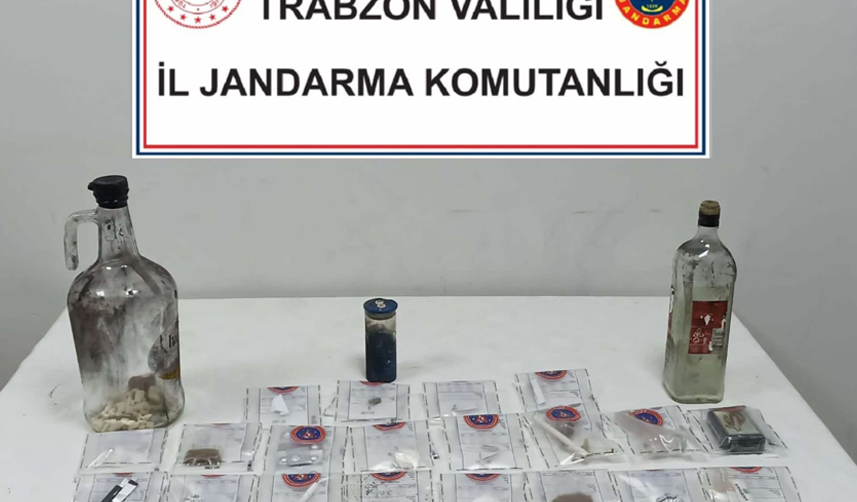 Trabzon'da-uyuşturucu-operasyonu!-5-kişi-yakalandı