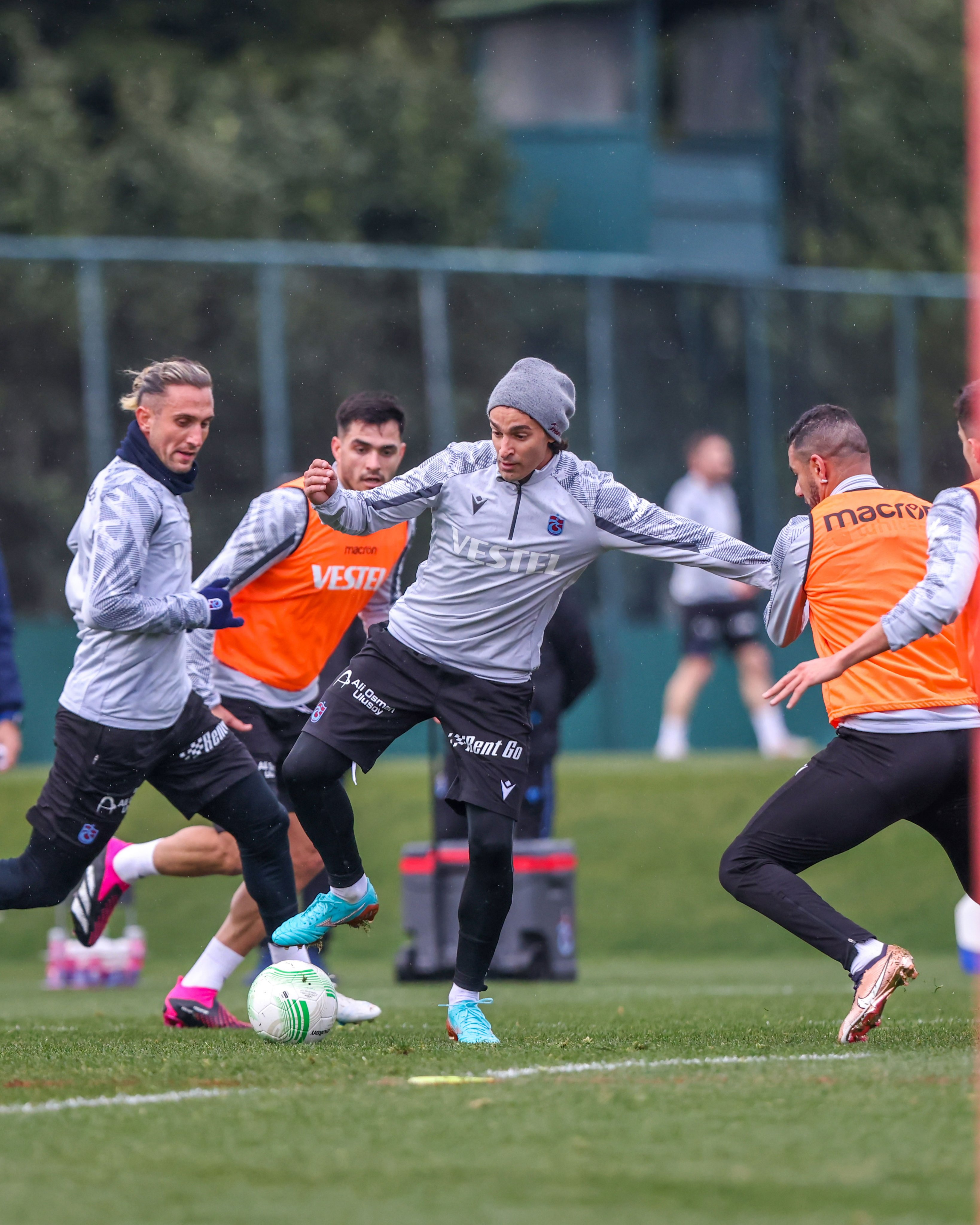 Trabzonspor’un Basel maçı hazırlıkları sürüyor
