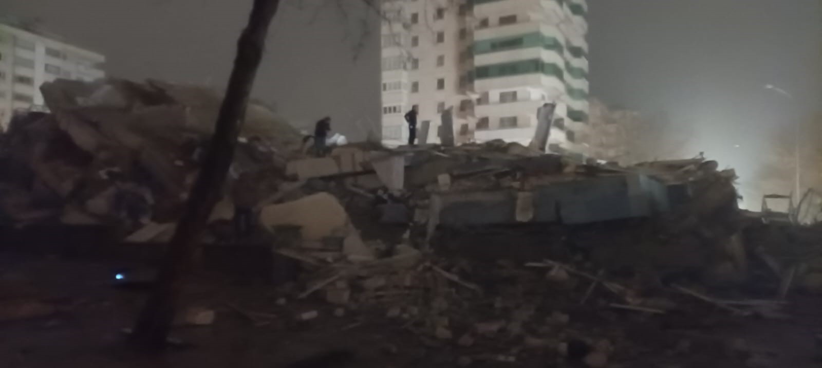Kahramanmaraş'ta 7.4 büyülüğünde deprem