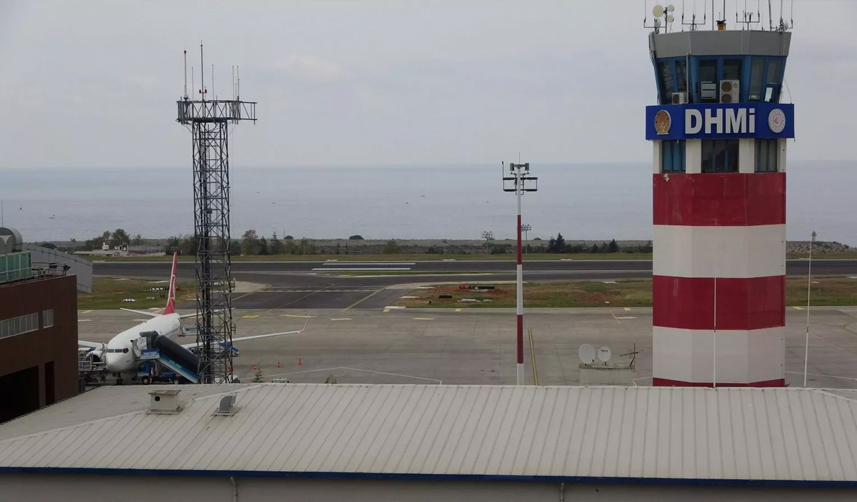Trabzon’da olumsuz hava koşulları sonrası uçak seferlerinde iptaller başladı