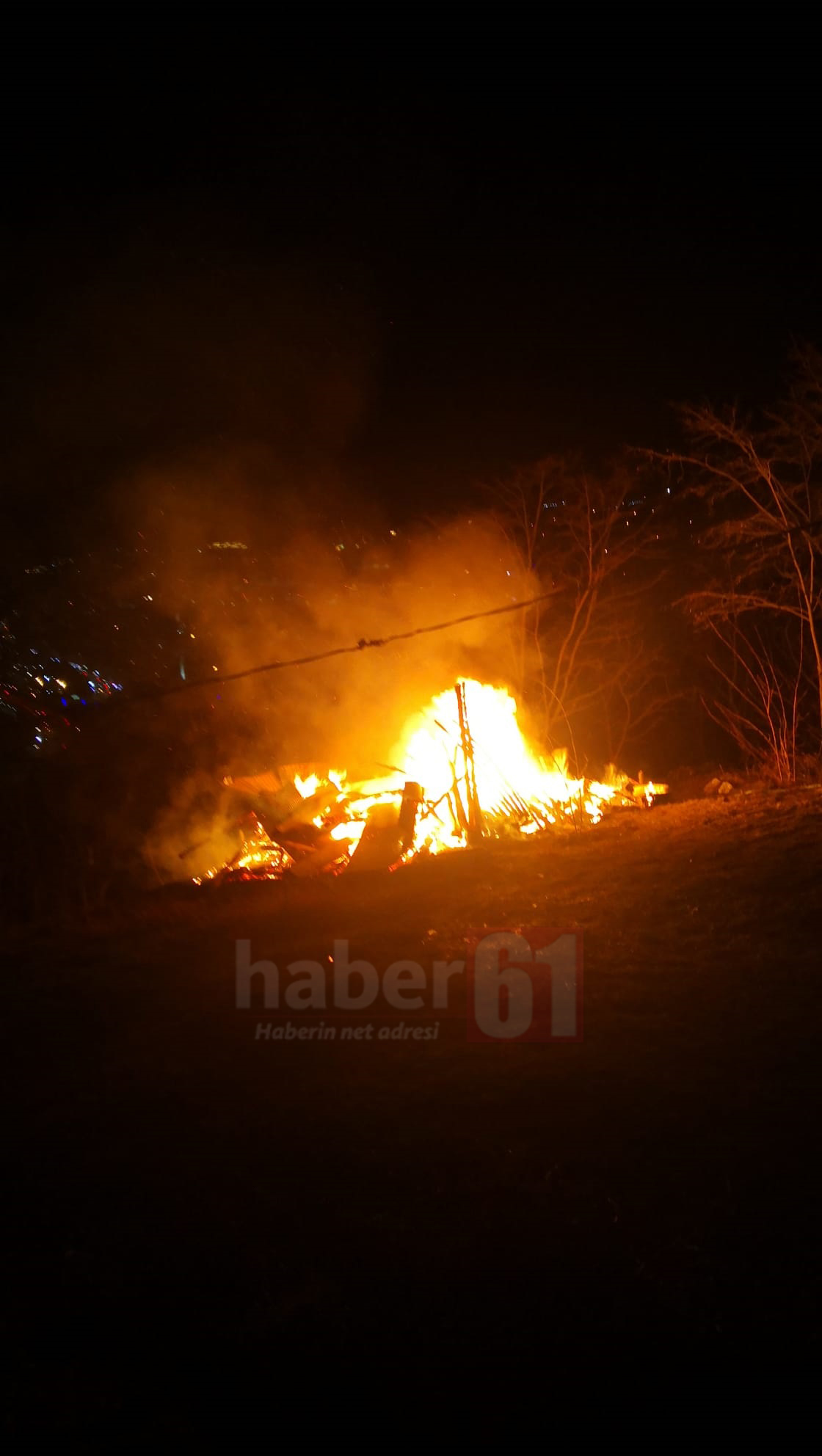 Trabzon'da korkutan yangın! Ekipler müdahale etti