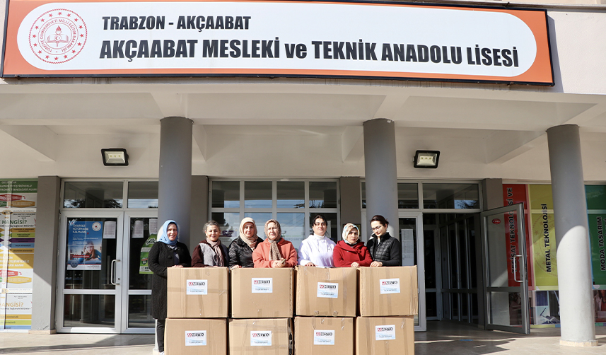 Trabzon'da-öğretmenlerden-depremzedeler-için-yardım-eli!
