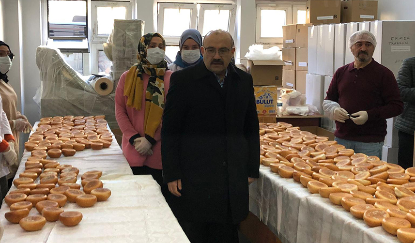 Trabzon’dan deprem bölgesine her gün ekmek! Üretim başladı, yardım yola çıktı