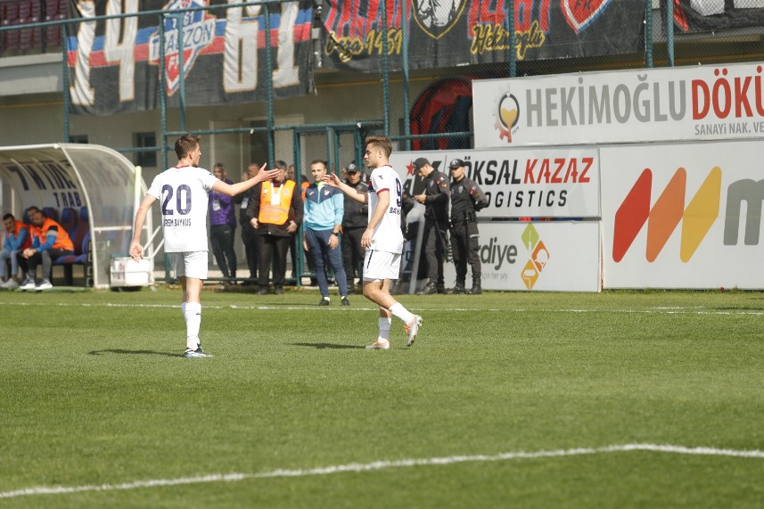 1461 Trabzon rahat kazandı! Trabzonspor’dan transfer ayağının tozuyla gol attı