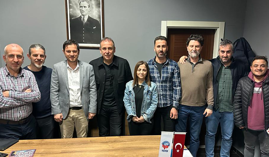 Abdullah Avcı, basın mensuplarıyla bir araya geldi! “Trabzonspor her zaman başımın üstünde”