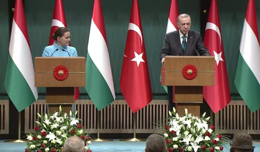 Cumhurbaşkanı Erdoğan Macaristan Cumhurbaşkanı Novak'ı ağırladı