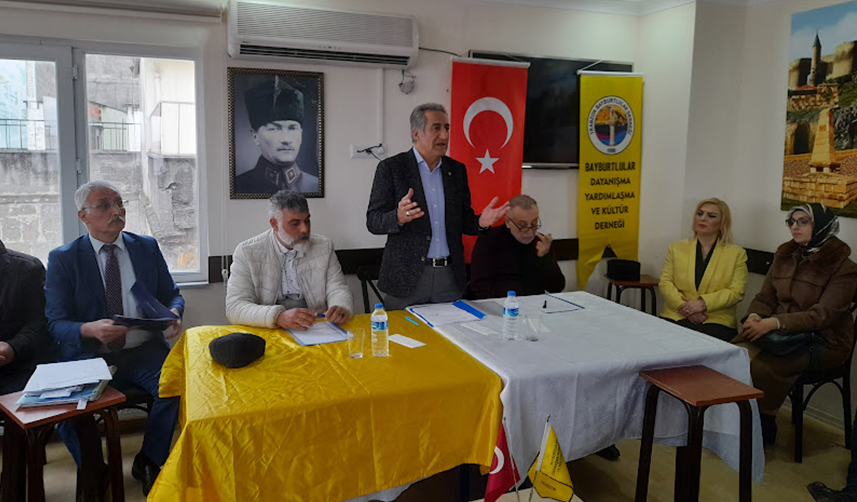 Trabzon Bayburtlular derneğinde kongre heyecanı