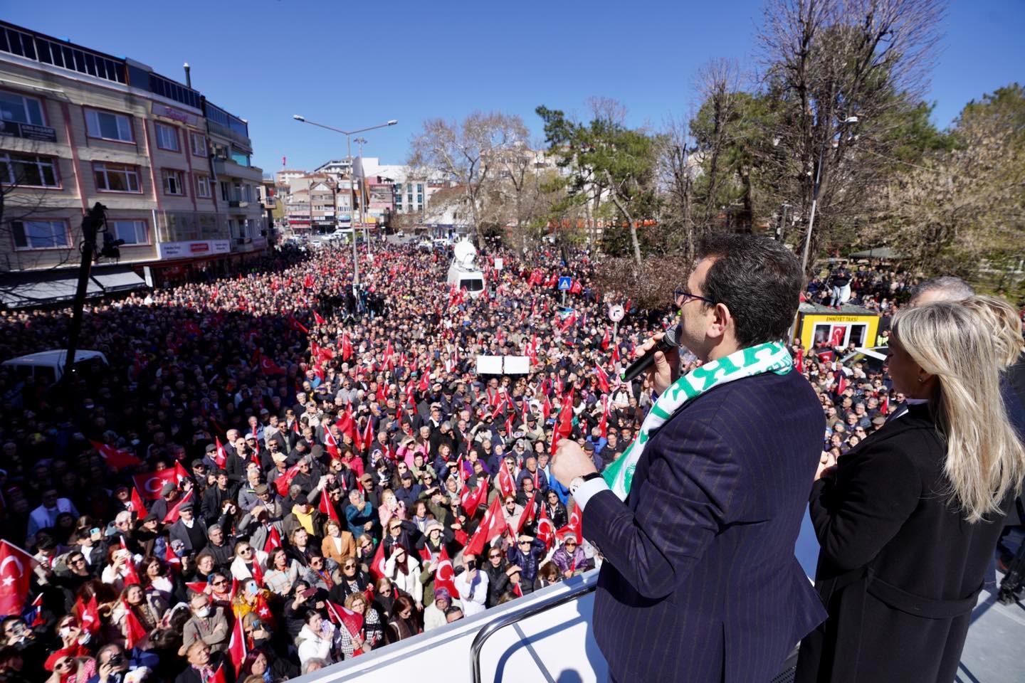 İmamoğlu, Kırklareli Cumhuriyet Meydanı’nda konuştu! 86 milyon iktidar olsun, her şey çok güzel olsun