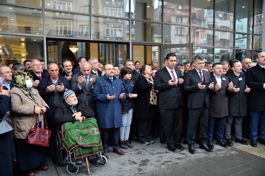 Trabzon’da Ahmet Adanur için tören!