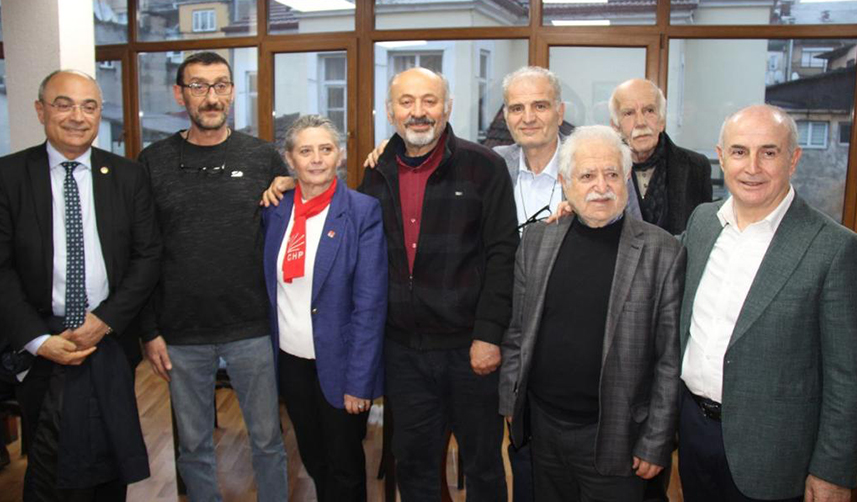 CHP Trabzon Milletvekili adayı Sibel Suiçmez'den Gümüşhaneliler Vakfı'na ziyaret Kutuplaşmadan nemalanmaktalar