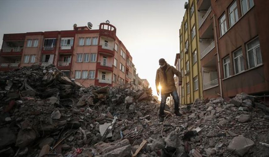 Depremlerde hayatını kaybedenlerin sayısı yükseldi
