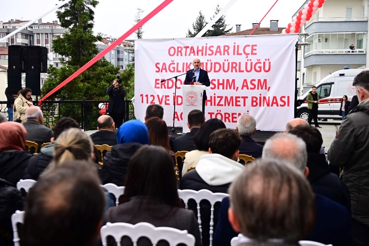 Ulaştırma ve Altyapı Bakanı Karaismailoğlu: “Projelerimiz ile Trabzon’a değer katıyoruz”