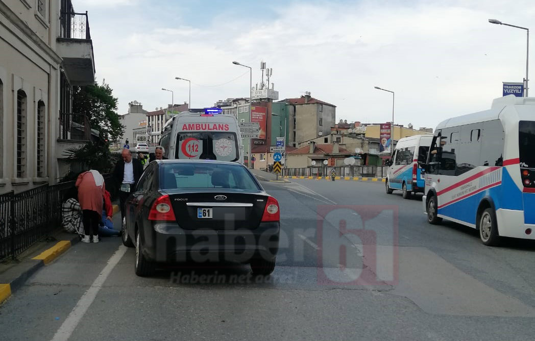Trabzon’da kaza! İki kişiye araç çarptı