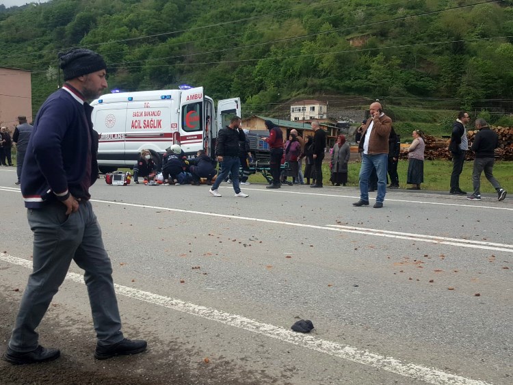 Trabzon'da acı kaza! Kuşlara yem vermek isterken hayatını kaybetti