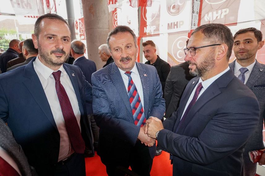 Yeniden Refah Partisi Trabzon'dan MHP milletvekili adaylarına ziyaret!