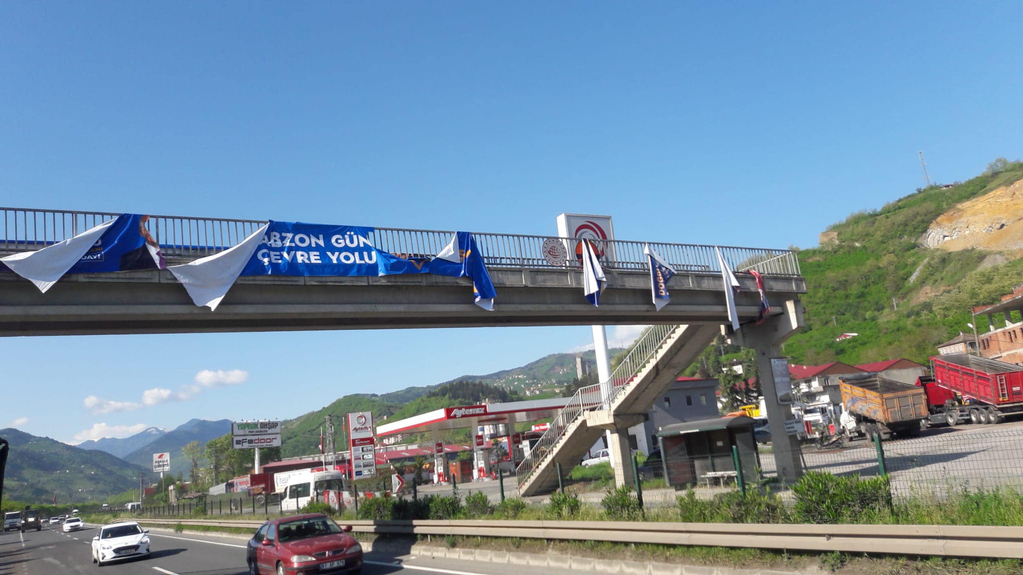 Trabzonda pankart sorunu-1