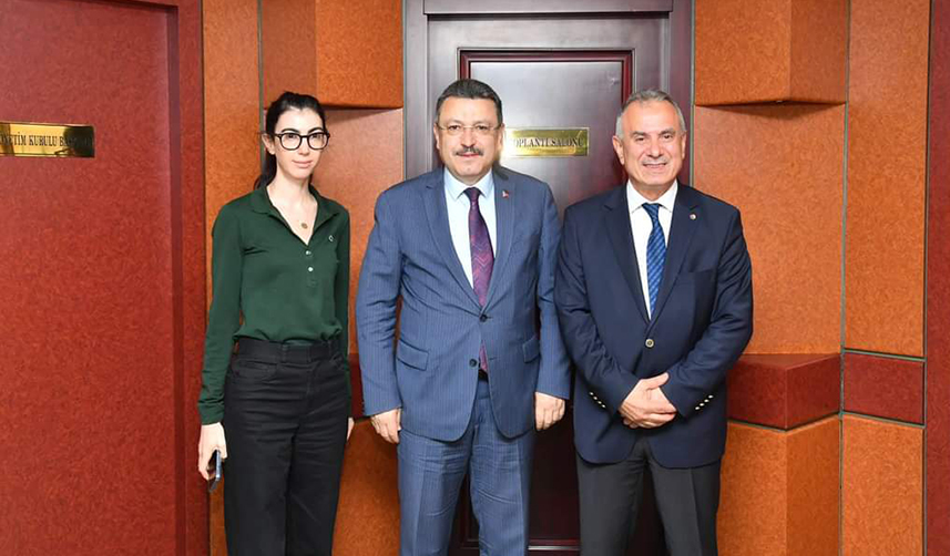 Başkan Genç'ten TTSO ve Trabzon Ticaret Borsası'na ziyaret