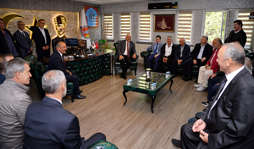 Başkan Zorluoğlu'ndan Trabzon'da şoför esnafına ziyaret