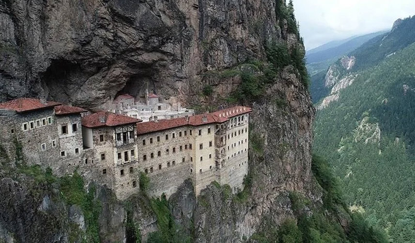 sümela-manastırı
