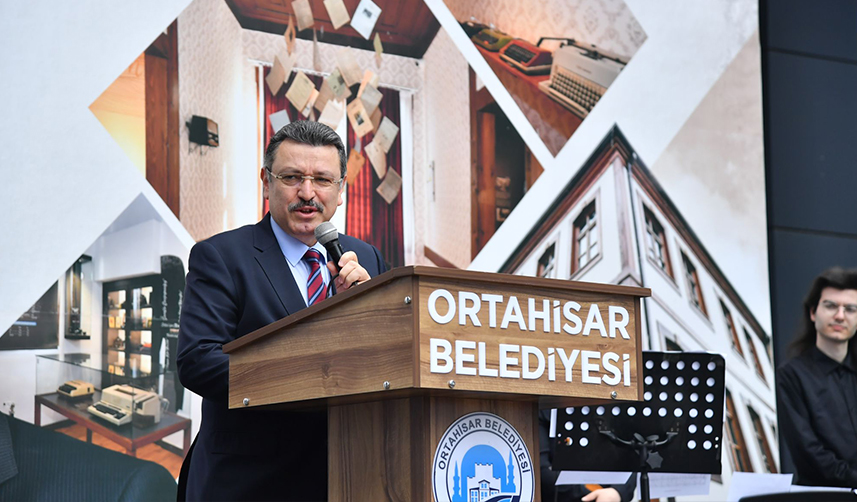 Trabzon'da kursiyerin el sanatları beğenilere sunuldu